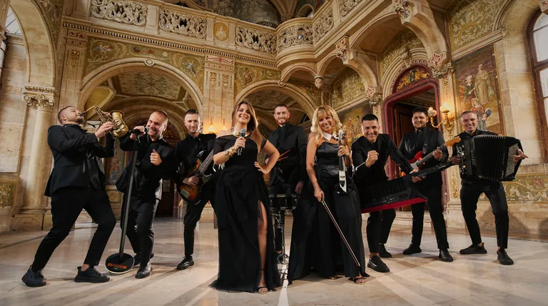 Mandarina bend muzika za svadbe, venčanja i proslave